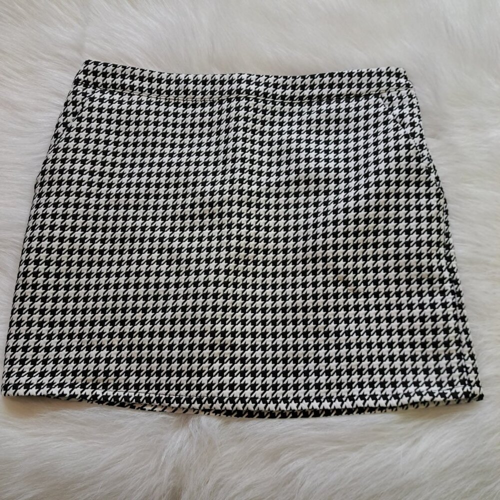 Forever 21 Houndstooth Mini Skirt Size 29